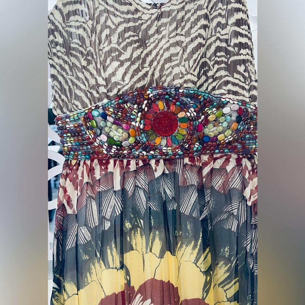 Beautiful brand new maxi dress.
